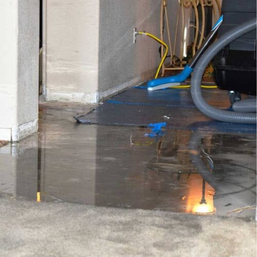 Professional Emergency Water Extraction service underway at a property in Pembroke Pines, FL
