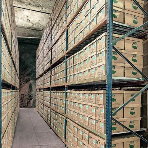 Professional Off-Site Contents Storage service underway at a property in Pembroke Pines, FL