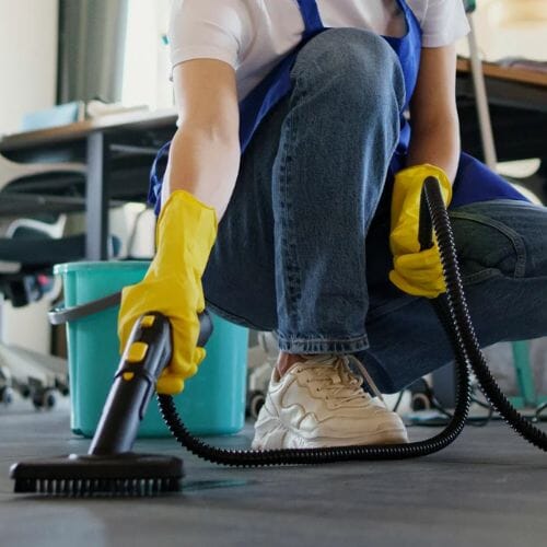 Professional SERVICE_NAME service underway at a property in Houston